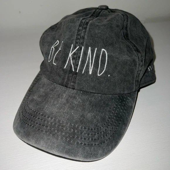 Rae Dunn “Be Kind” Baseball Hat - Picture 1 of 5